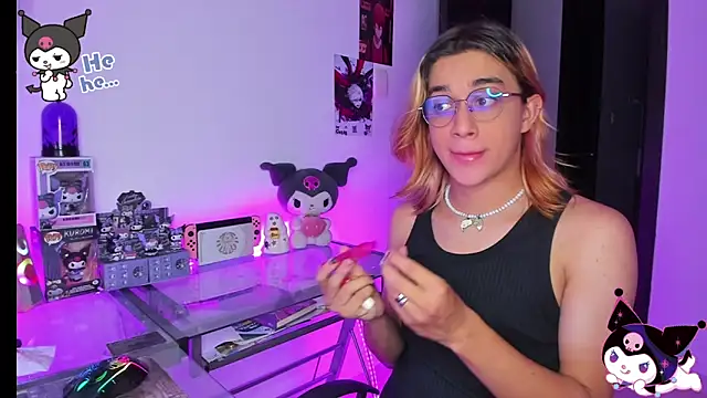 KeitaMoon online show from 10/23/25, 10:41