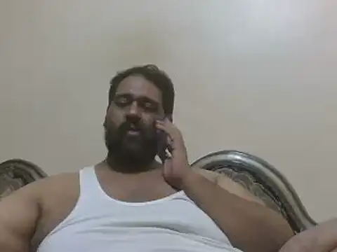 elpoop7305 online show from 11/25/25, 10:32