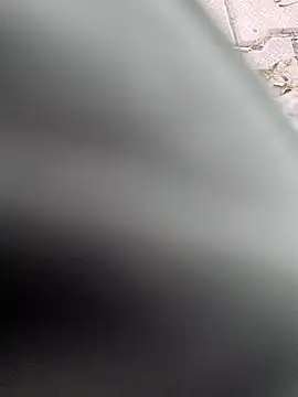 Snapshot of INTERNATIONAL0001 chatting on 09/10/25, 12:27 INTERNATIONAL0001 online show from 09/10/25, 12:27