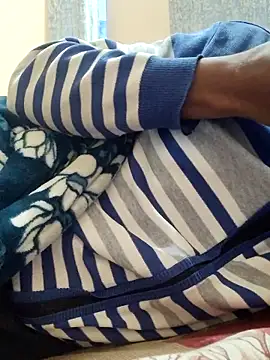 INTERNATIONAL0001 online show from 11/14/25, 01:15