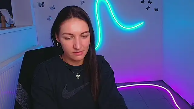 Aurora Loveu online show from 11/21/25, 01:21