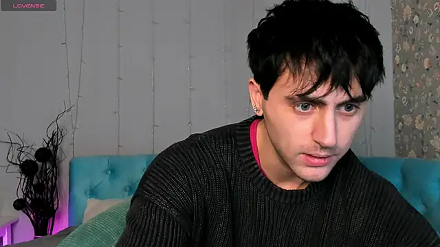 Snapshot of Oscar_Miller_ chatting on 02/06/26, 09:07 Oscar Miller online show from 02/06/26, 09:07