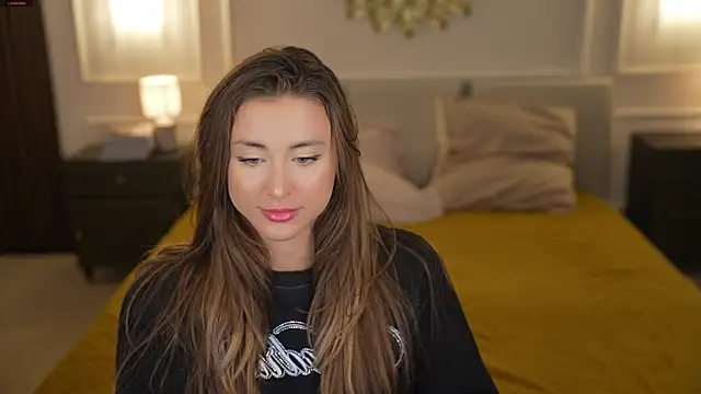 Luna secretgirl online show from 09/30/25, 06:51