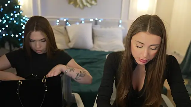 Luna secretgirl online show from 12/19/25, 11:28