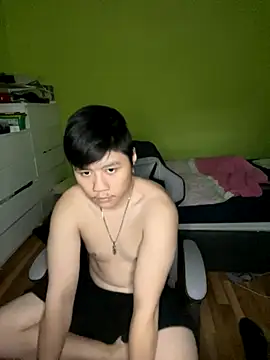 Kingpowerlittel online show from 09/18/25, 05:26