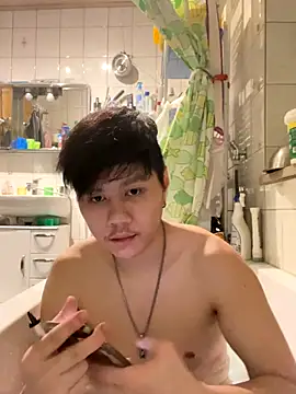 Kingpowerlittel online show from 12/22/25, 04:26