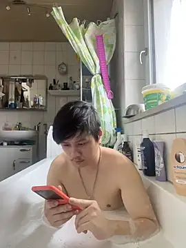 Kingpowerlittel online show from 02/11/26, 02:00