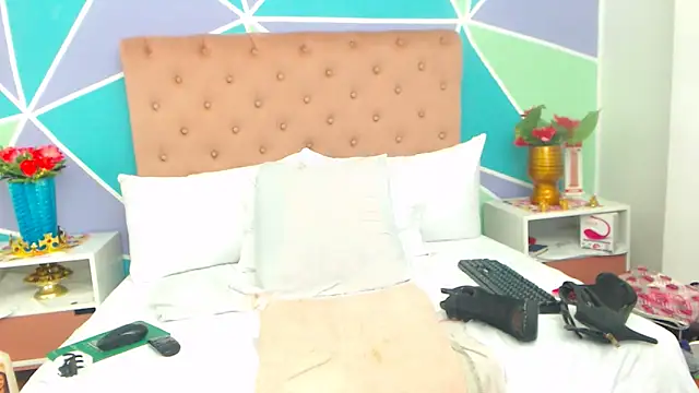 Morenaza6420 online show from 03/24/26, 09:20