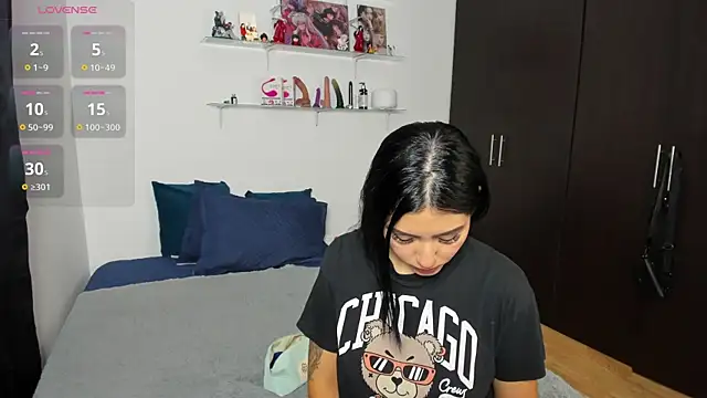 marianaandvalen online show from 10/03/25, 11:18