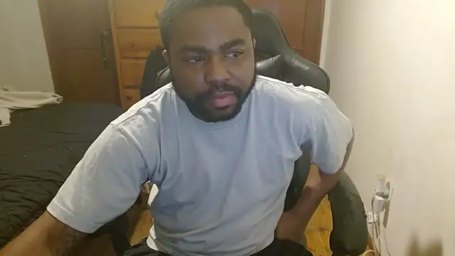 Breadwinnah online show from 10/22/25, 06:57