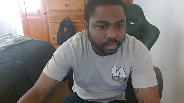 Breadwinnah online show from 10/22/25, 08:08