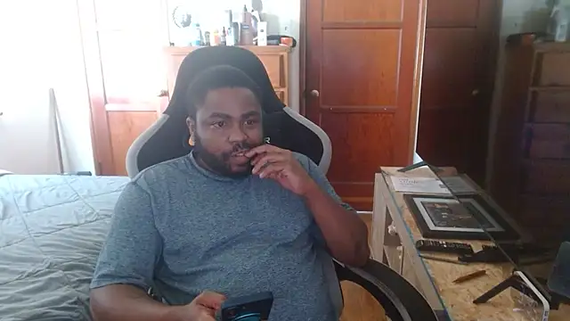 Breadwinnah online show from 06/20/26, 10:34
