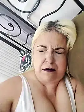 MarielaFerrer online show from 09/19/25, 06:30