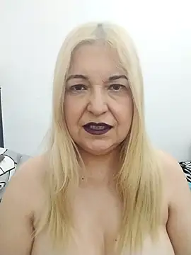 MarielaFerrer online show from 11/03/25, 02:40