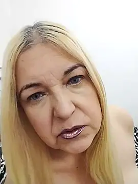 MarielaFerrer online show from 12/04/25, 05:32