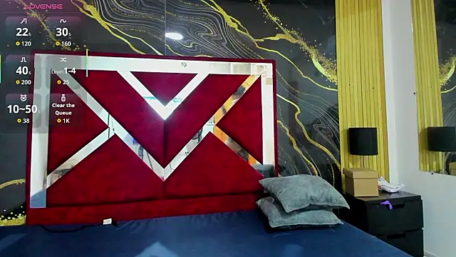 VioletRose as online show from 02/16/26, 08:05