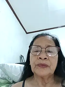 Snapshot of Sweet-Lita50 chatting on 04/15/26, 12:23 Sweet-Lita50 online show from 04/15/26, 12:23