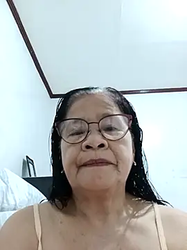Snapshot of Sweet-Lita50 chatting on 05/08/26, 12:05 Sweet-Lita50 online show from 05/08/26, 12:05