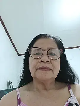 Snapshot of Sweet-Lita50 chatting on 05/19/26, 02:40 Sweet-Lita50 online show from 05/19/26, 02:40