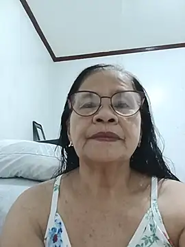 Snapshot of Sweet-Lita50 chatting on 06/29/26, 10:10 Sweet-Lita50 online show from 06/29/26, 10:10