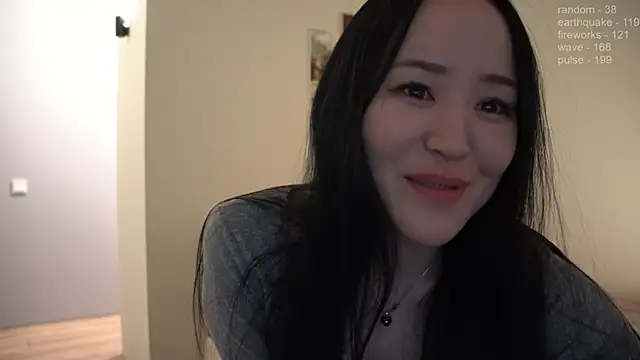 Snapshot of _JiKey_ chatting on 12/13/24, 06:16  JiKey  online show from 12/13/24, 06:16