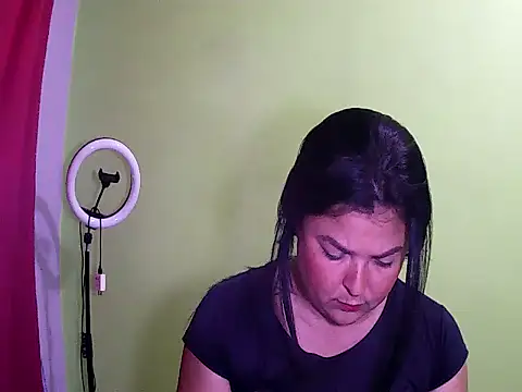 anapaulaa online show from 10/27/25, 07:07