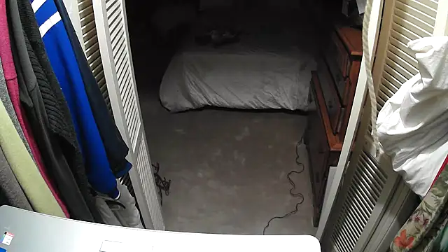 IsAparty online show from 11/14/25, 10:14