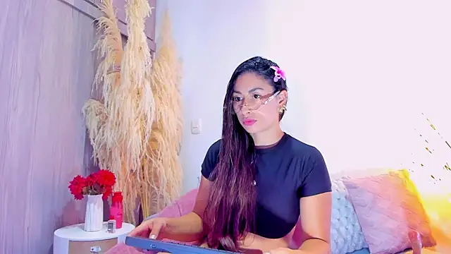 Snapshot of briana_preston chatting on 04/16/26, 08:53 briana preston online show from 04/16/26, 08:53