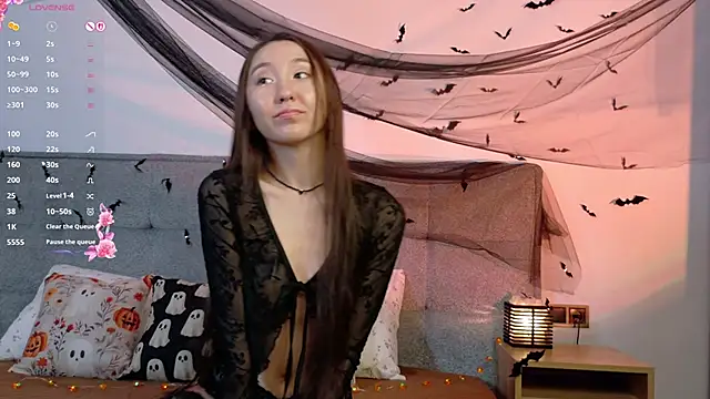 Snapshot of ada_di chatting on 10/26/25, 06:41 ada di online show from 10/26/25, 06:41