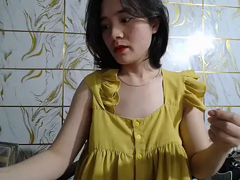 Snapshot of Lyzizi_lovely09 chatting on 05/02/26, 06:51 Lyzizi lovely09 online show from 05/02/26, 06:51