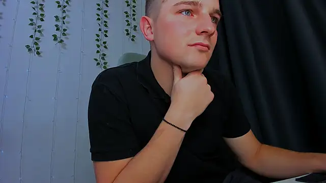 Your Claddagh online show from 10/25/25, 05:04