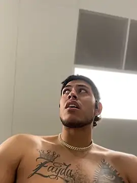 StrokingDaddy4 online show from 04/15/26, 07:58