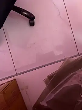 SexyImran online show from 10/18/25, 08:04