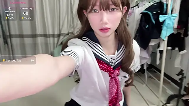 Yiyi-707 online show from 10/14/25, 11:44