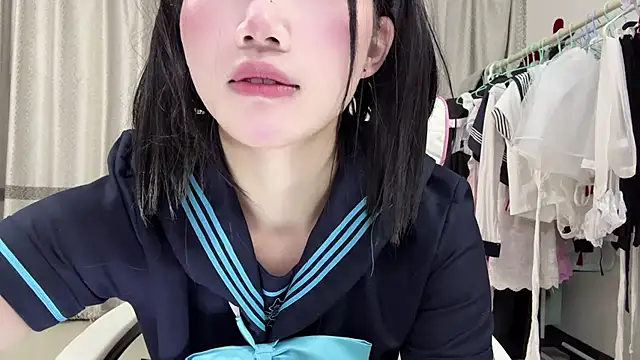 Yiyi-707 online show from 10/19/25, 11:33