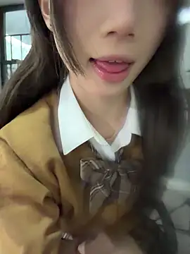 Yiyi-707 online show from 02/24/26, 09:18