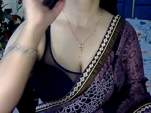 Snapshot of Rumi_cute chatting on 05/05/26, 10:34 Rumi cute online show from 05/05/26, 10:34
