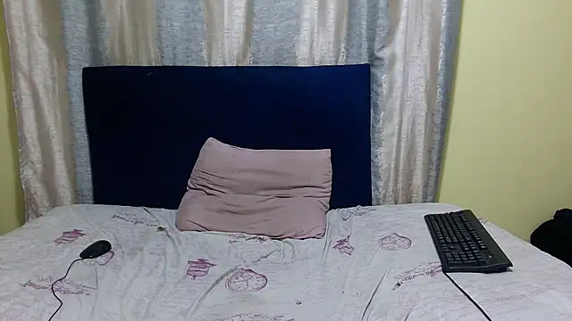 KinkyTrans23 online show from 01/06/26, 08:23