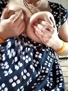 rani8008 online show from 10/08/25, 06:44