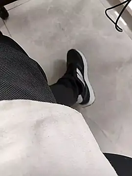 themasklover online show from 04/17/26, 07:55