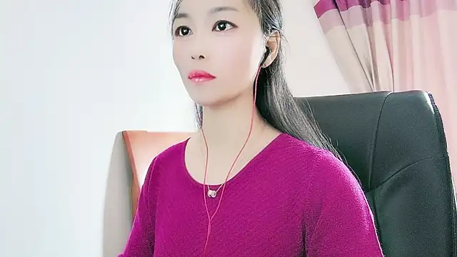 My12Baby online show from 10/13/25, 03:17