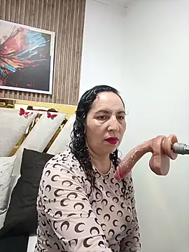 Luna Naughty1 online show from 04/14/26, 07:31