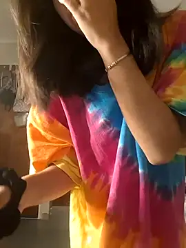 missapril0101 online show from 04/13/26, 07:52