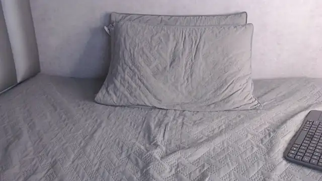 Lucy-23 online show from 04/11/26, 07:45