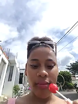 Mia-sensual online show from 09/20/25, 07:15