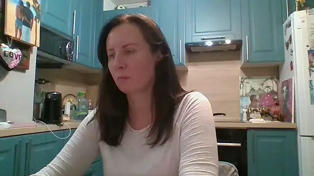 Snapshot of ALICAINWONDERLAND chatting on 10/30/25, 08:53 ALICAINWONDERLAND online show from 10/30/25, 08:53