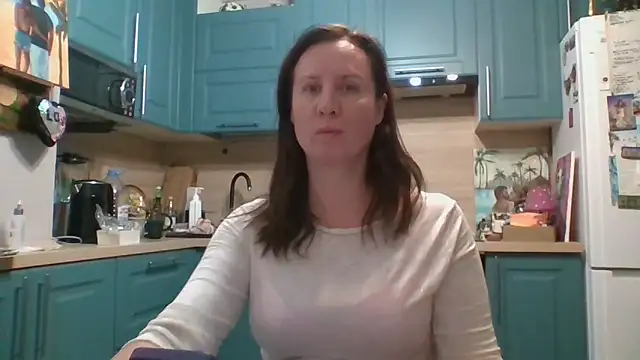 Snapshot of ALICAINWONDERLAND chatting on 12/02/25, 06:03 ALICAINWONDERLAND online show from 12/02/25, 06:03