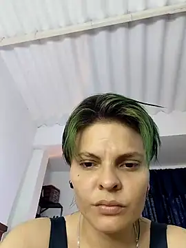 Snapshot of kay_towers99 chatting on 02/17/26, 04:46 kay towers99 online show from 02/17/26, 04:46