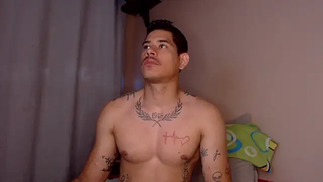 Snapshot of Jffer_sLHom chatting on 04/03/26, 07:34 Jffer sLHom online show from 04/03/26, 07:34