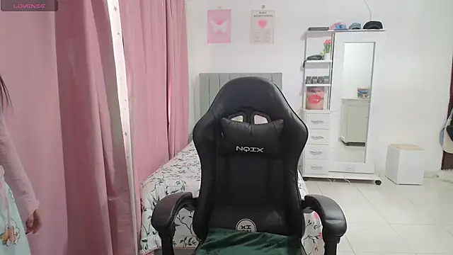 violetta blackk online show from 02/26/26, 04:17